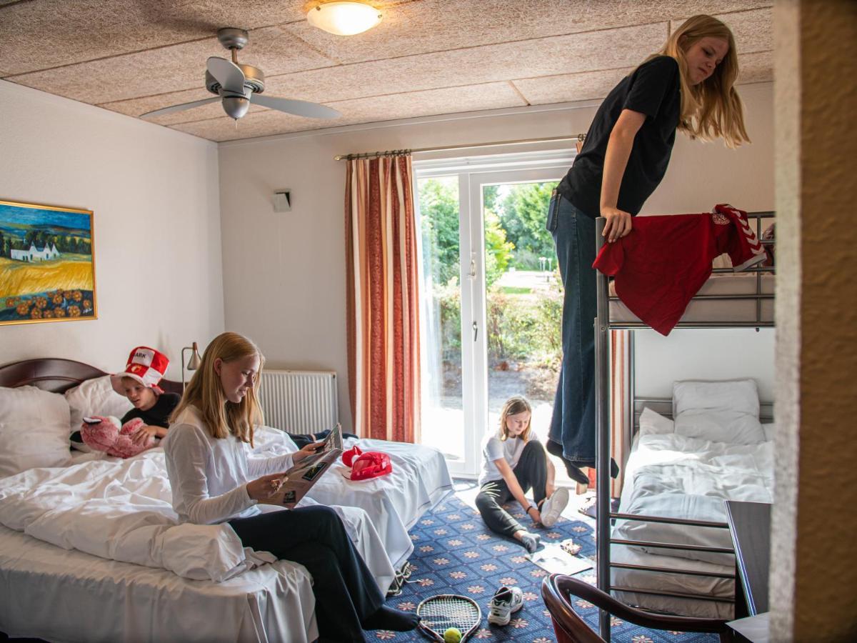 Hotel Sogarden Brørup Esterno foto