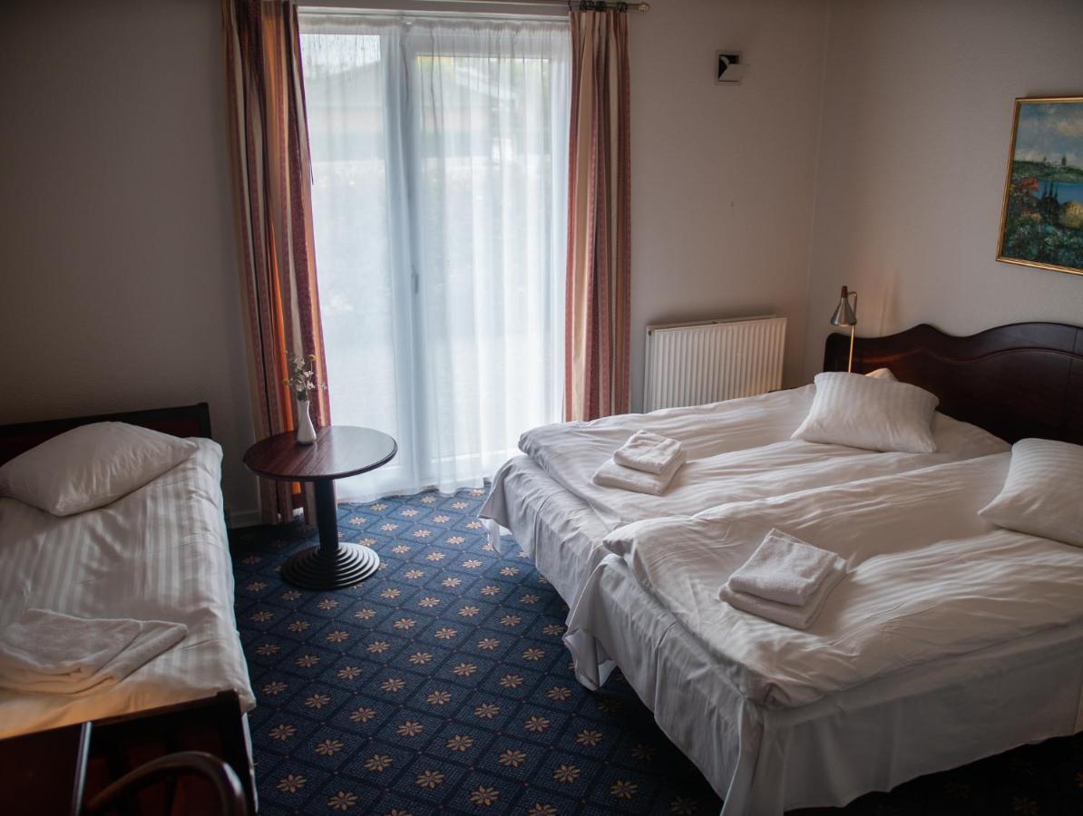 Hotel Sogarden Brørup Esterno foto