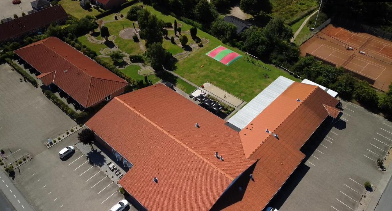 Hotel Sogarden Brørup Esterno foto